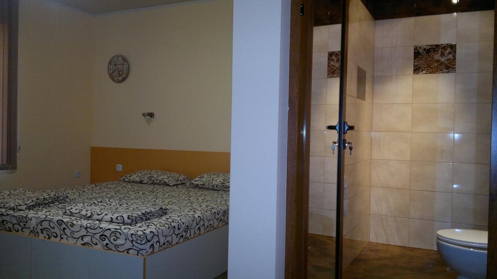 Slavina Guest House Sapareva Banya Quarto foto